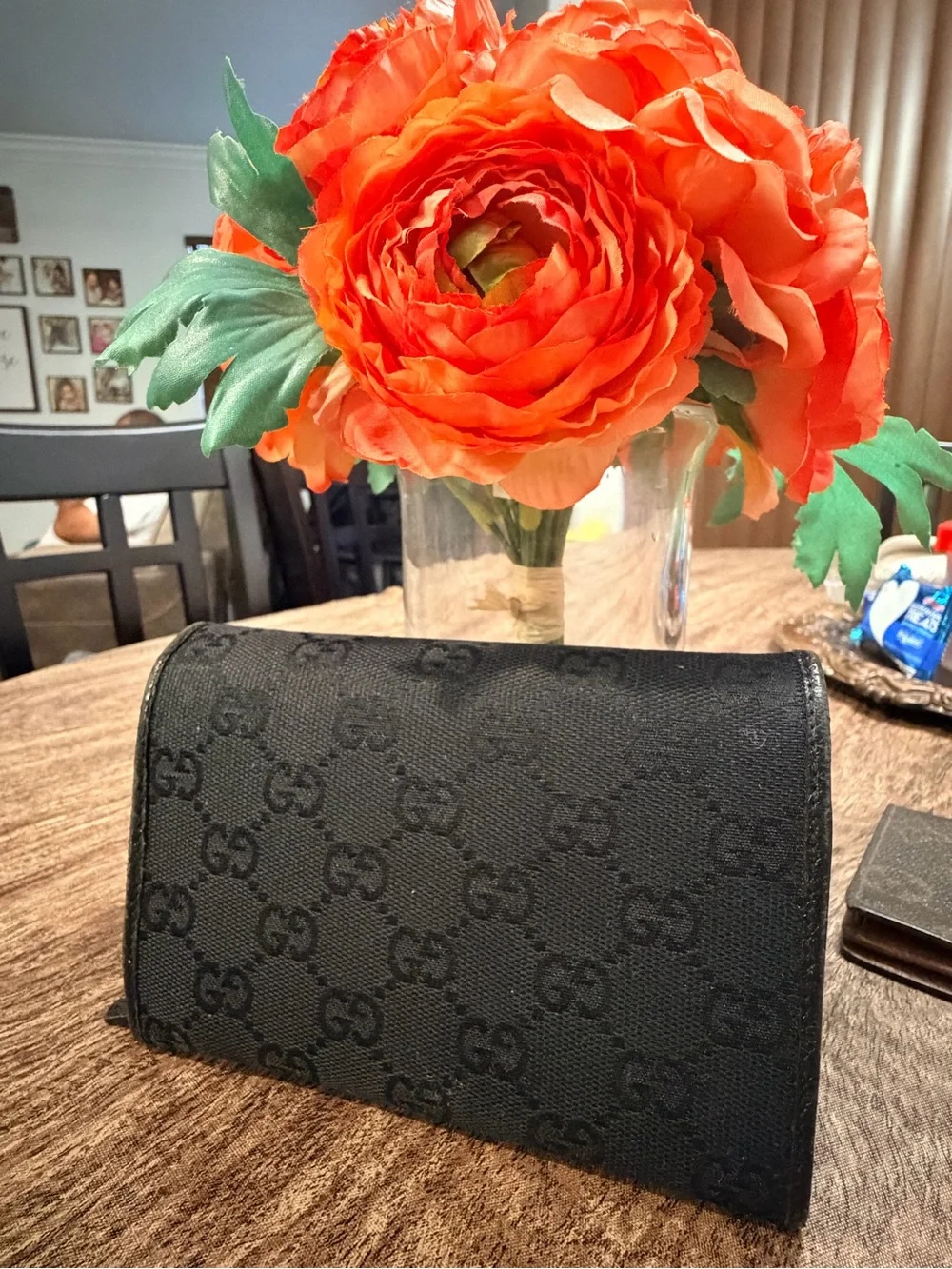 Gucci Black Monogram Canvas Fold Wallet with Metal Logo Plate - Picture 8 of 8